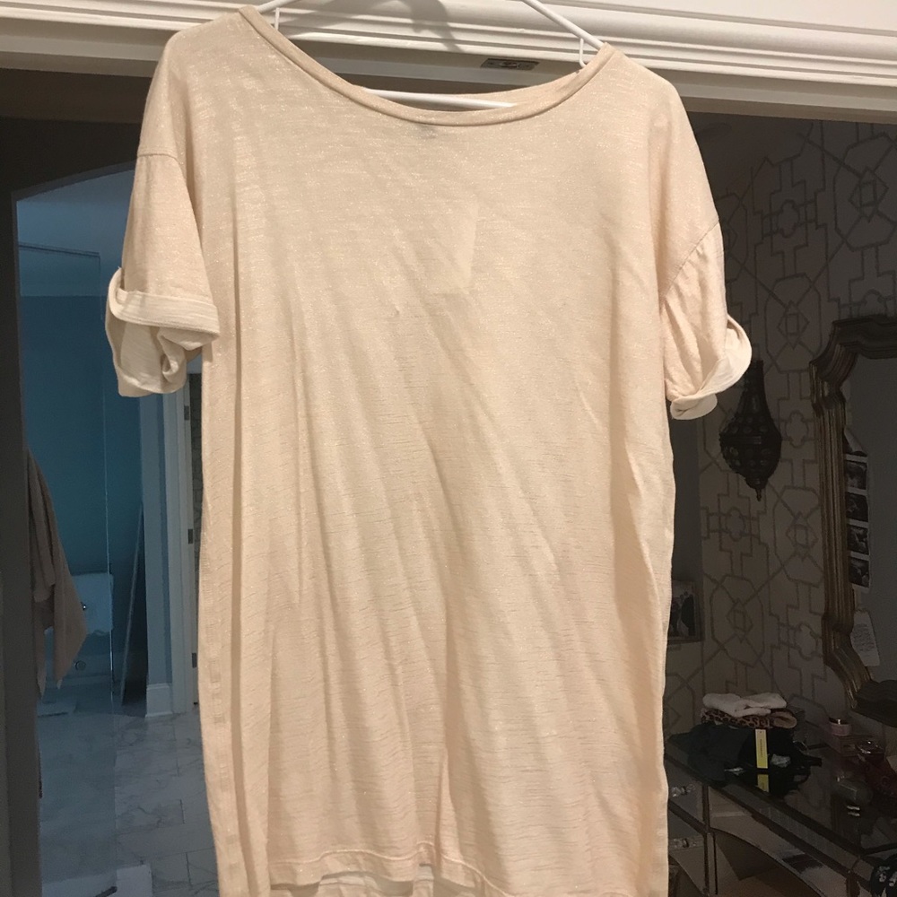 Banana republic gold T-shirt
